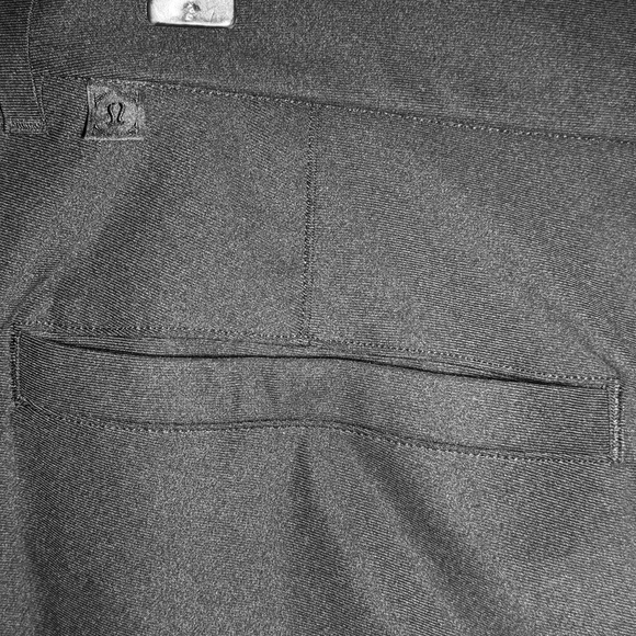 Lululemon Men's Slim Commission Pants Black size 34 Athleisure Golf Outdoor - Picture 8 of 11